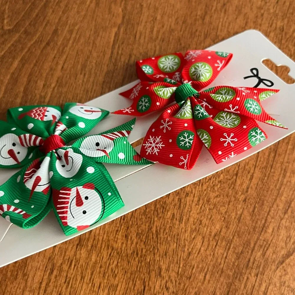 Christmas bow hairclips NWOT